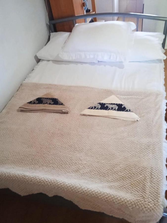 Tounj Apartman Nino מראה חיצוני תמונה